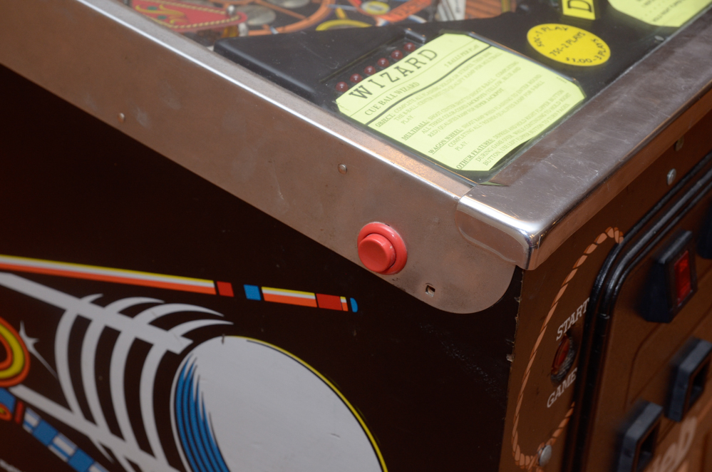 Gottlieb "Cue Ball Wizard" Pinball Machine