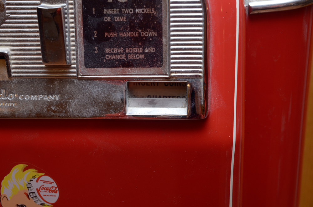 Vintage Vendo 44 Coca-Cola Machine