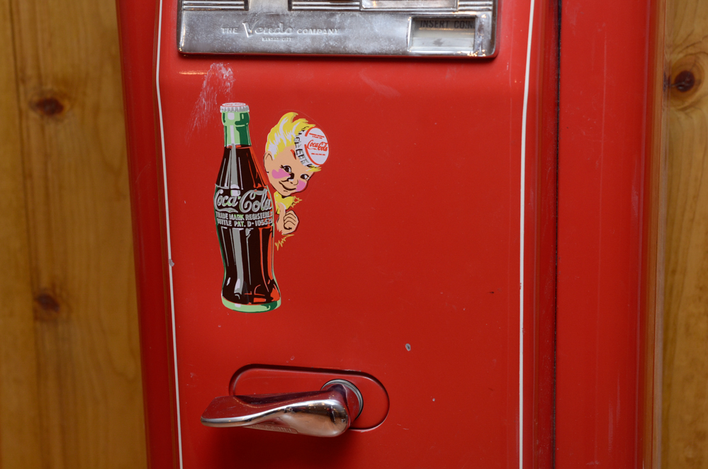 Vintage Vendo 44 Coca-Cola Machine