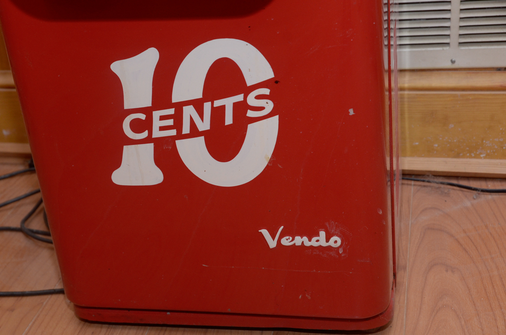 Vintage Vendo 44 Coca-Cola Machine