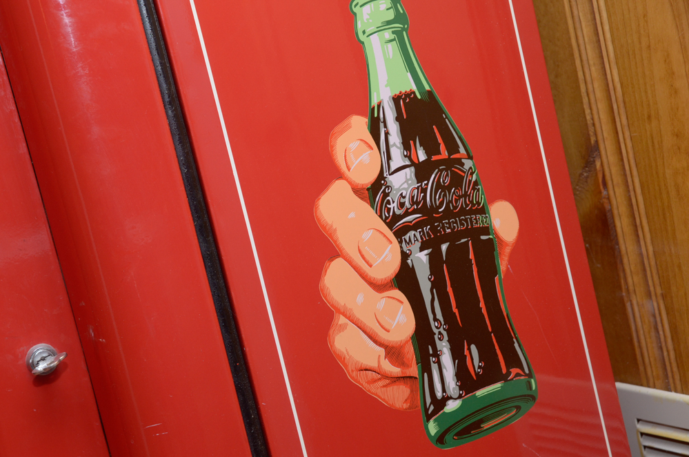 Vintage Vendo 44 Coca-Cola Machine