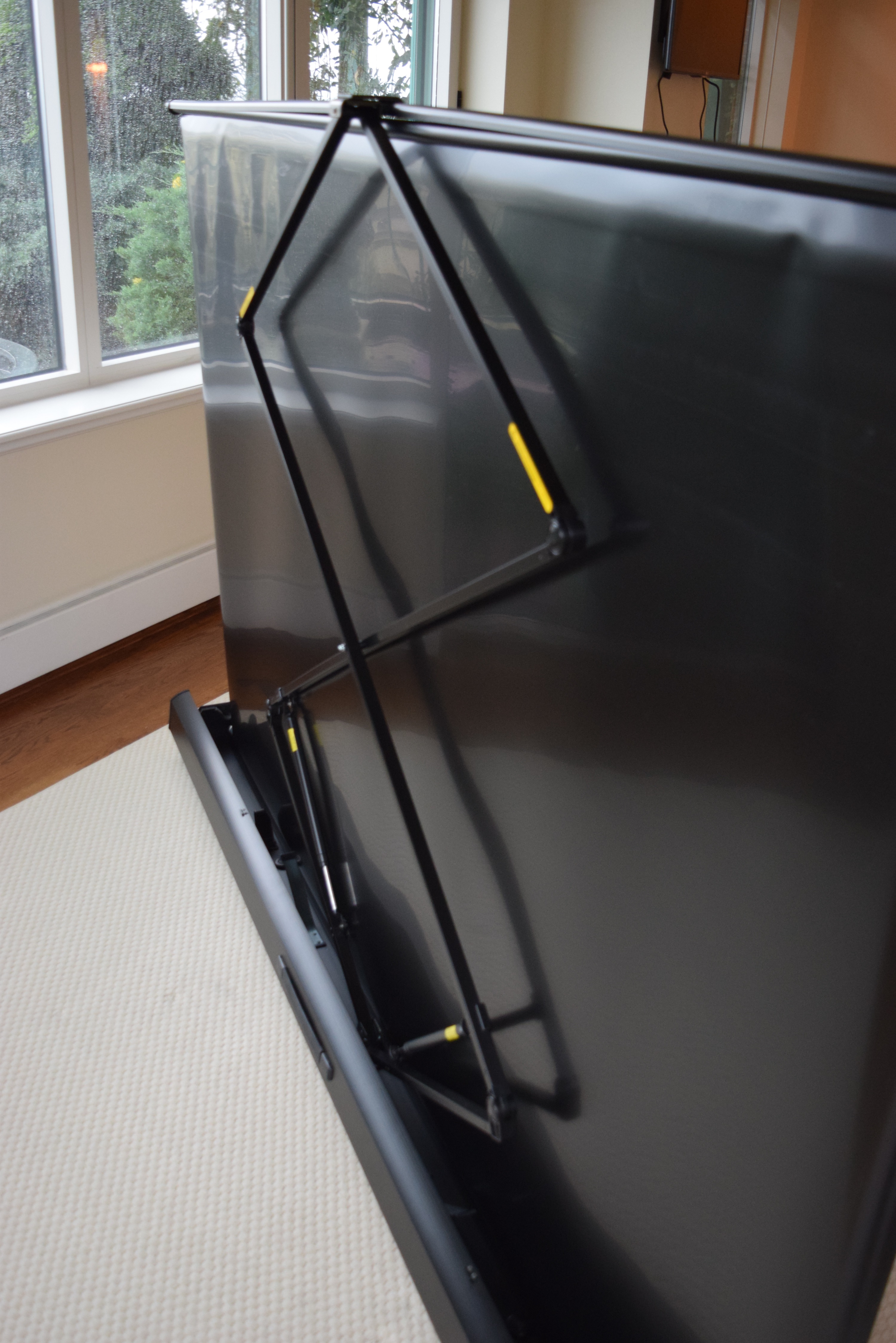 EIKI Multi-Media Projector (LC-XNB3) and a Da-Lite Theatre Screen