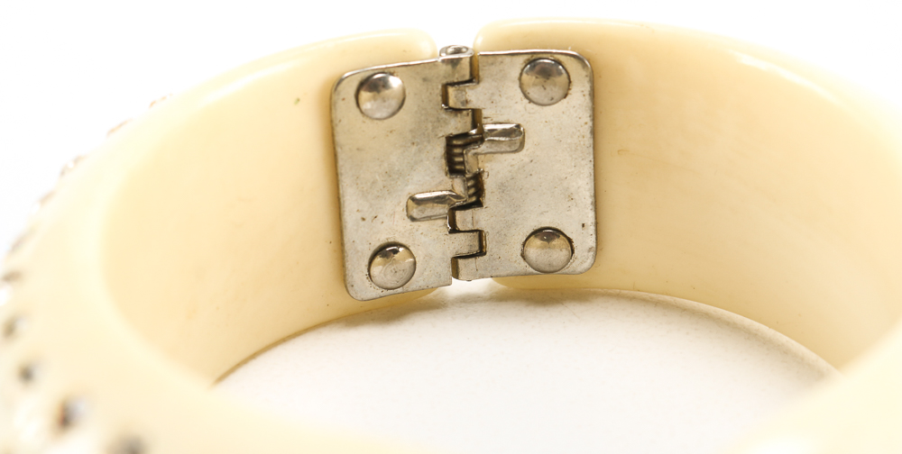 Vintage Lucite Rhinestone Bangle