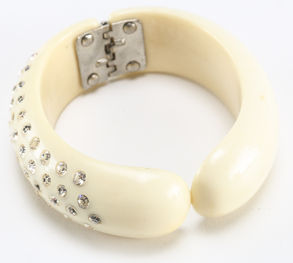 Vintage Lucite Rhinestone Bangle