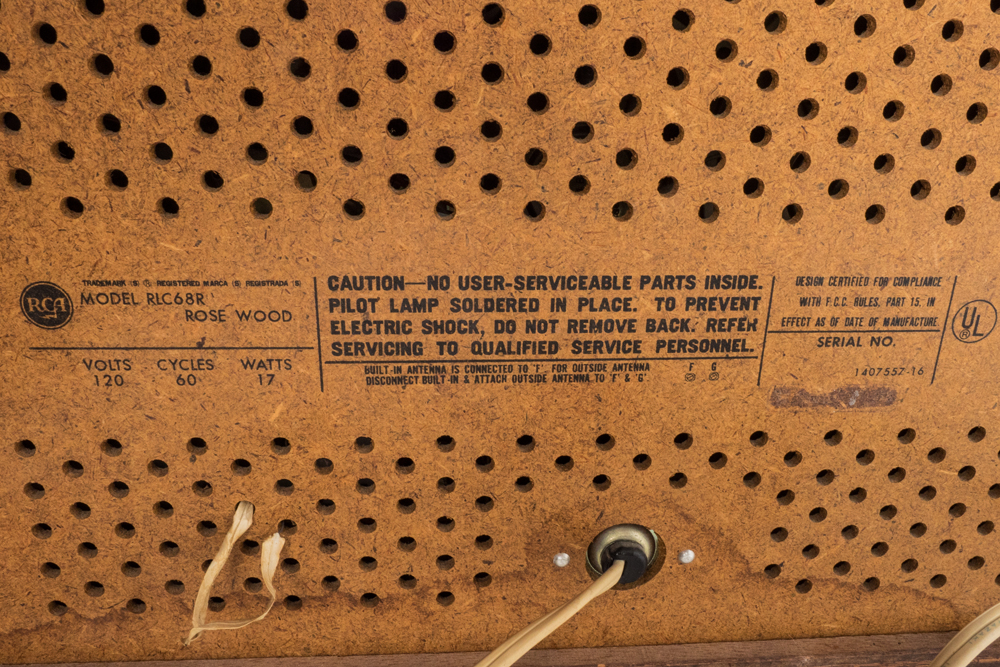 Vintage RCA Dual Speaker Radio