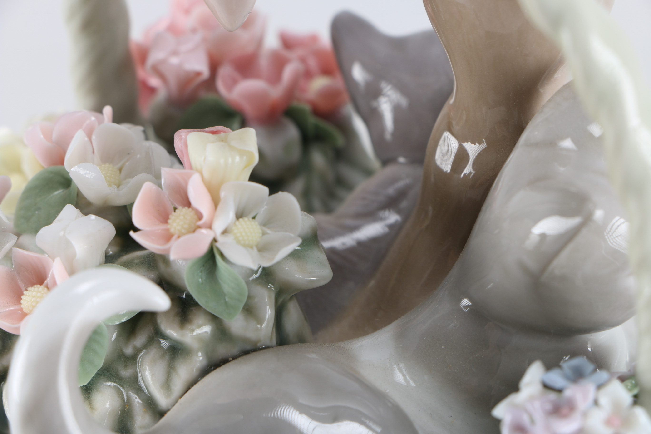 1984 Lladró "Purr Fect" Cats in a Basket Figurine