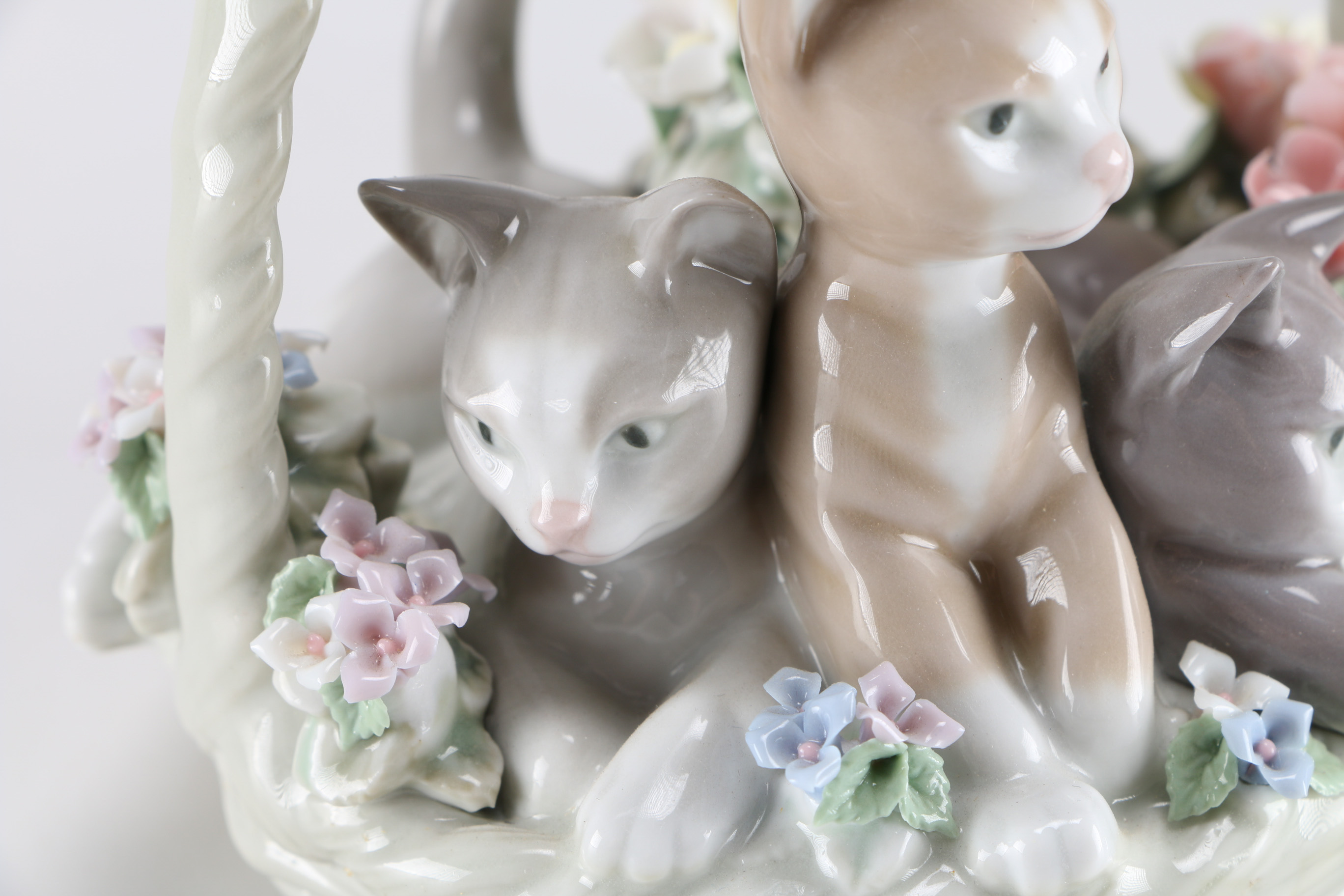 1984 Lladró "Purr Fect" Cats in a Basket Figurine