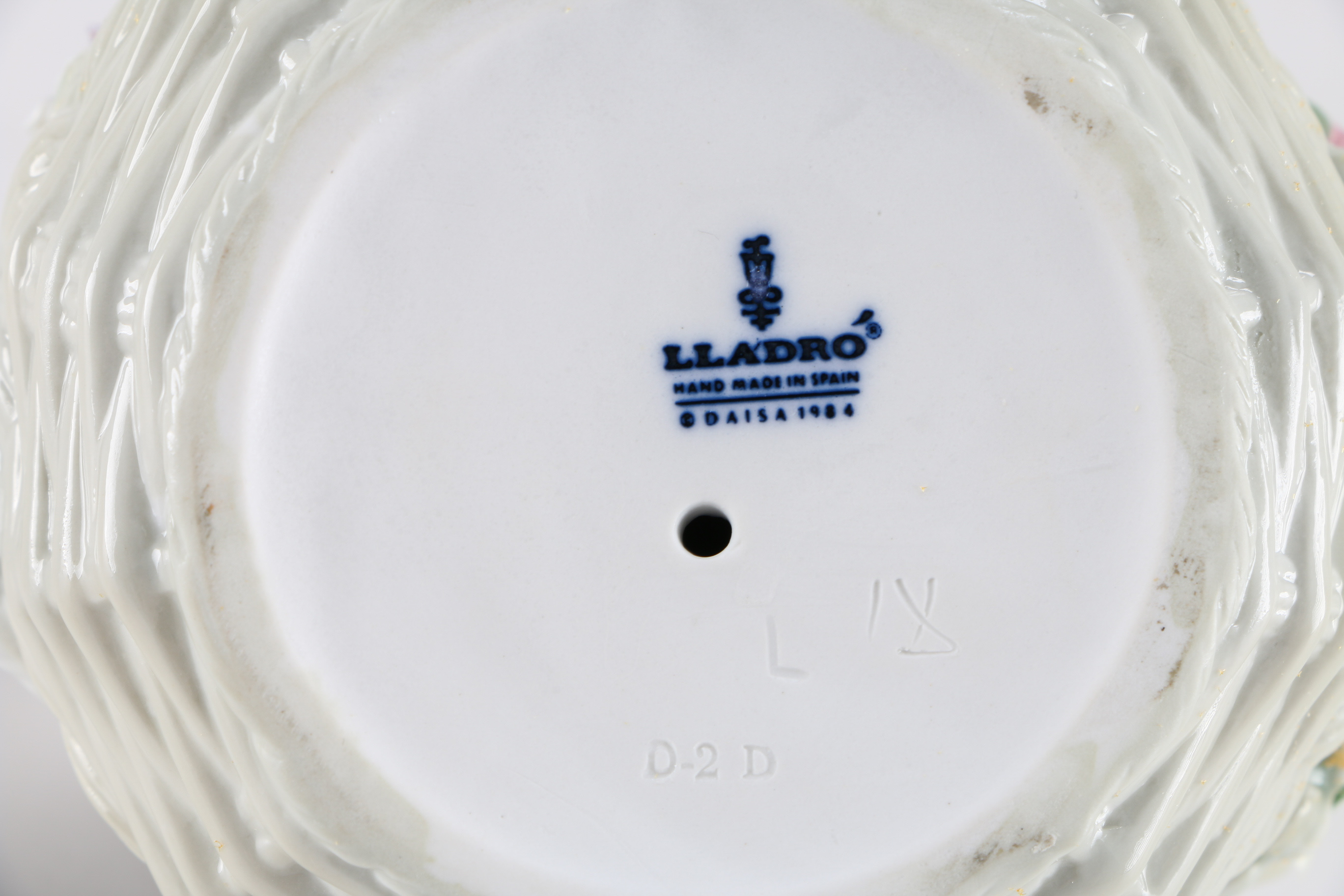 1984 Lladró "Purr Fect" Cats in a Basket Figurine