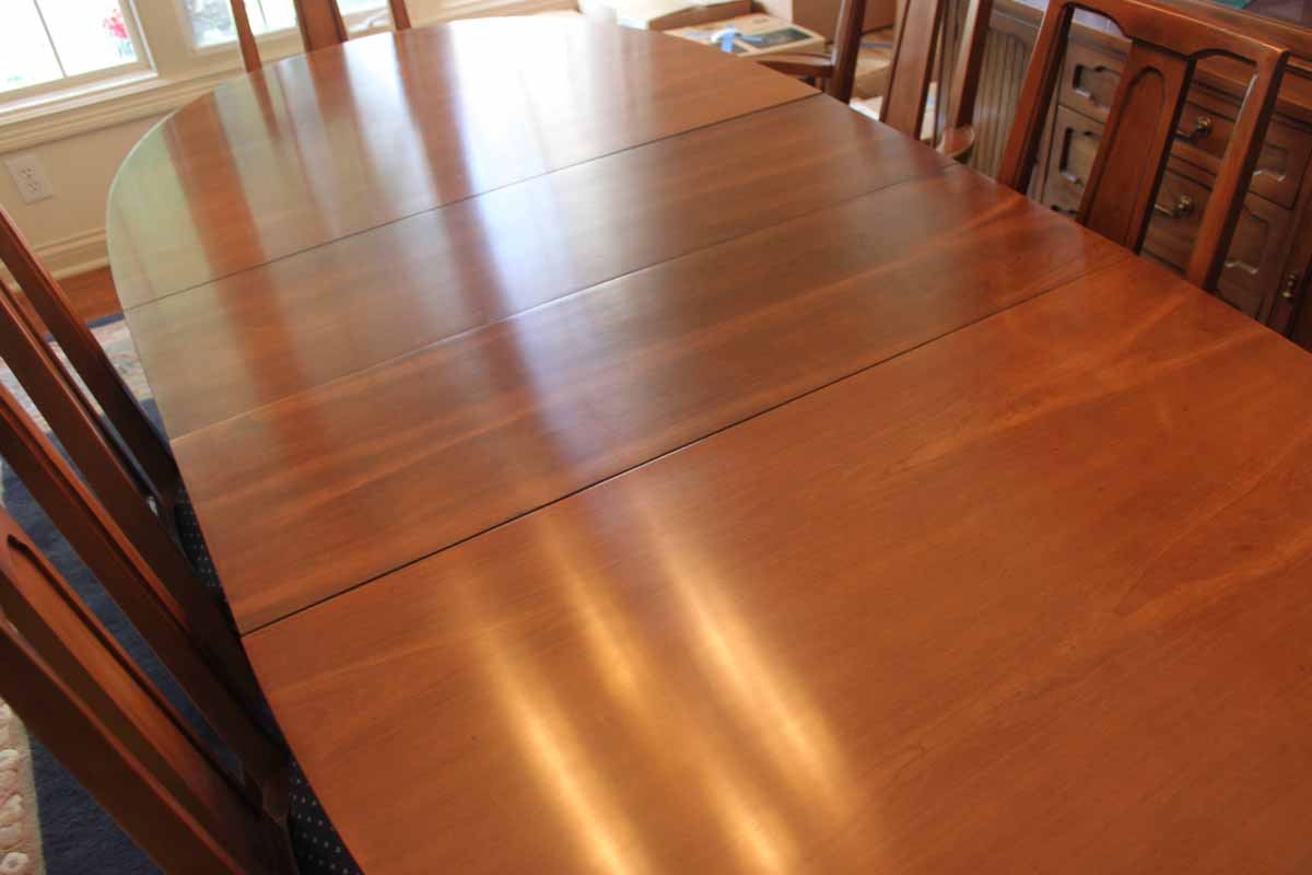 Mid-Century Broyhill Lenoir House Dining Room Table and Chairs