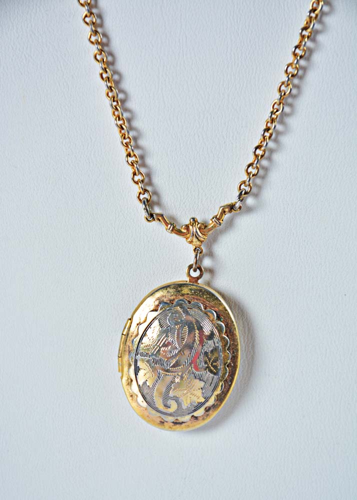 Gold Tone Necklaces and Pendants