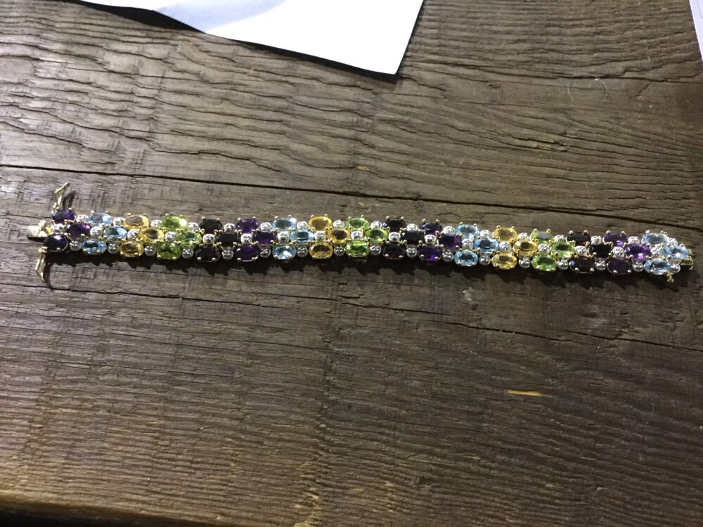 RELOTTED TO 083: Sterling Silver Gemstone Bracelet