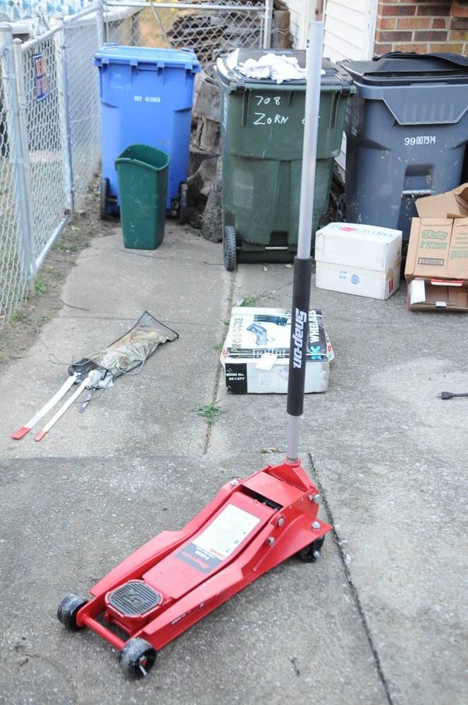 Snap-on FJ200 2 Ton Floor Jack