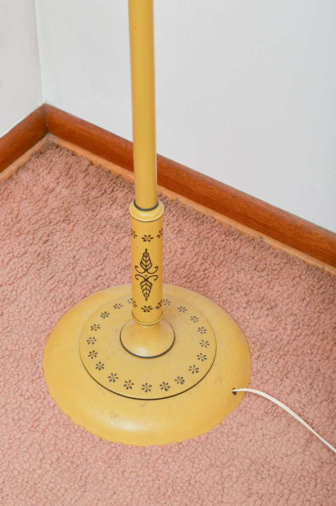 Vintage Colonial Style Floor Lamp