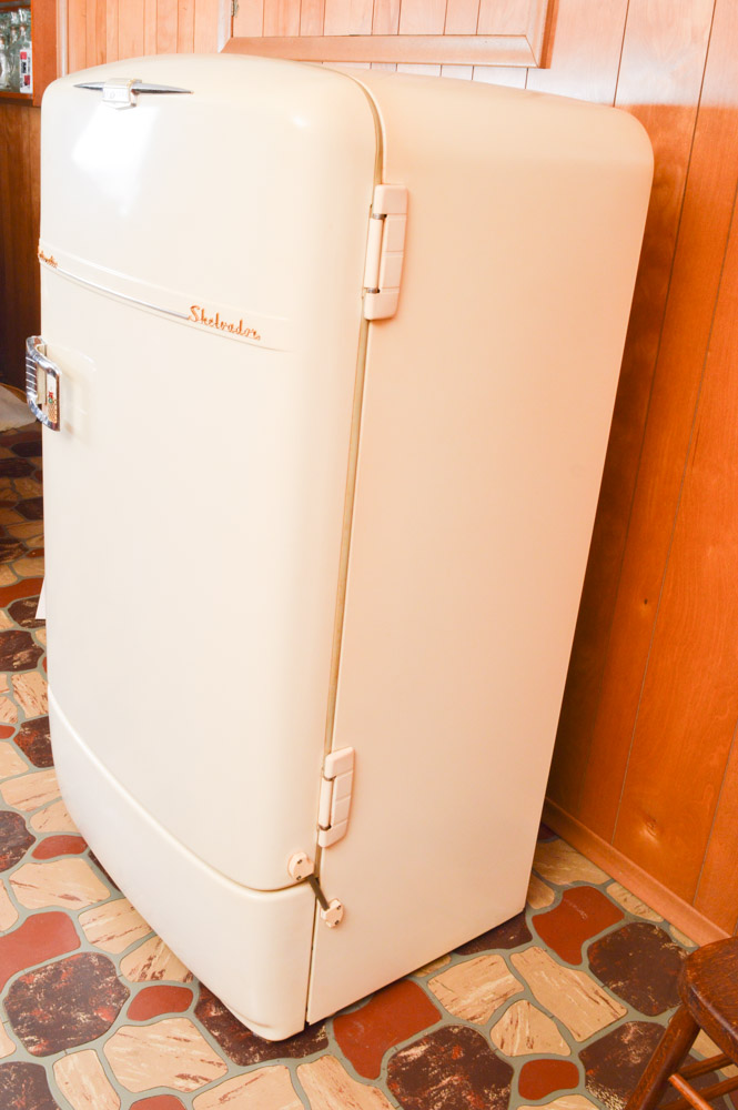 1950s Crosley Shelvador Automatic Refrigerator