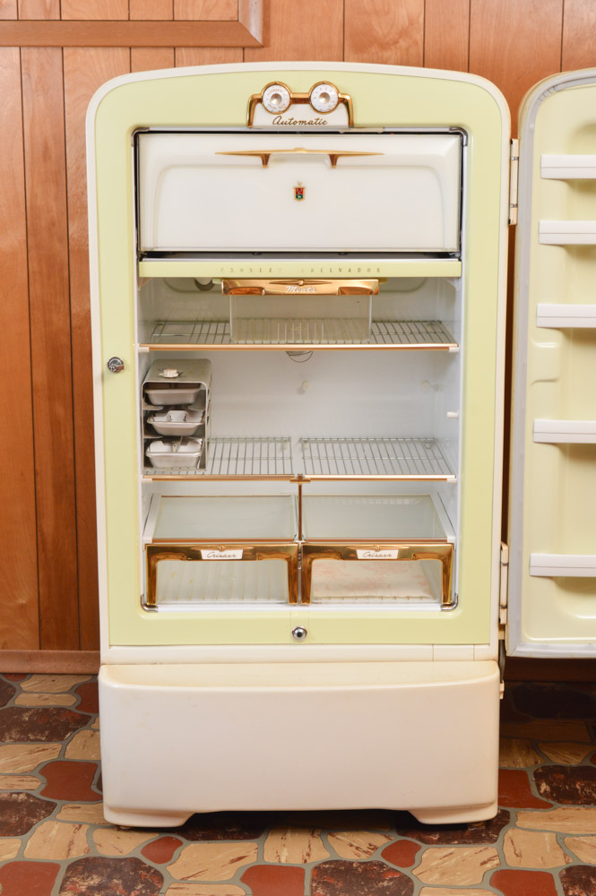 1950s Crosley Shelvador Automatic Refrigerator