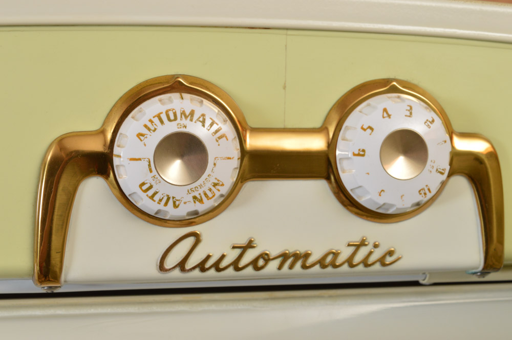 1950s Crosley Shelvador Automatic Refrigerator