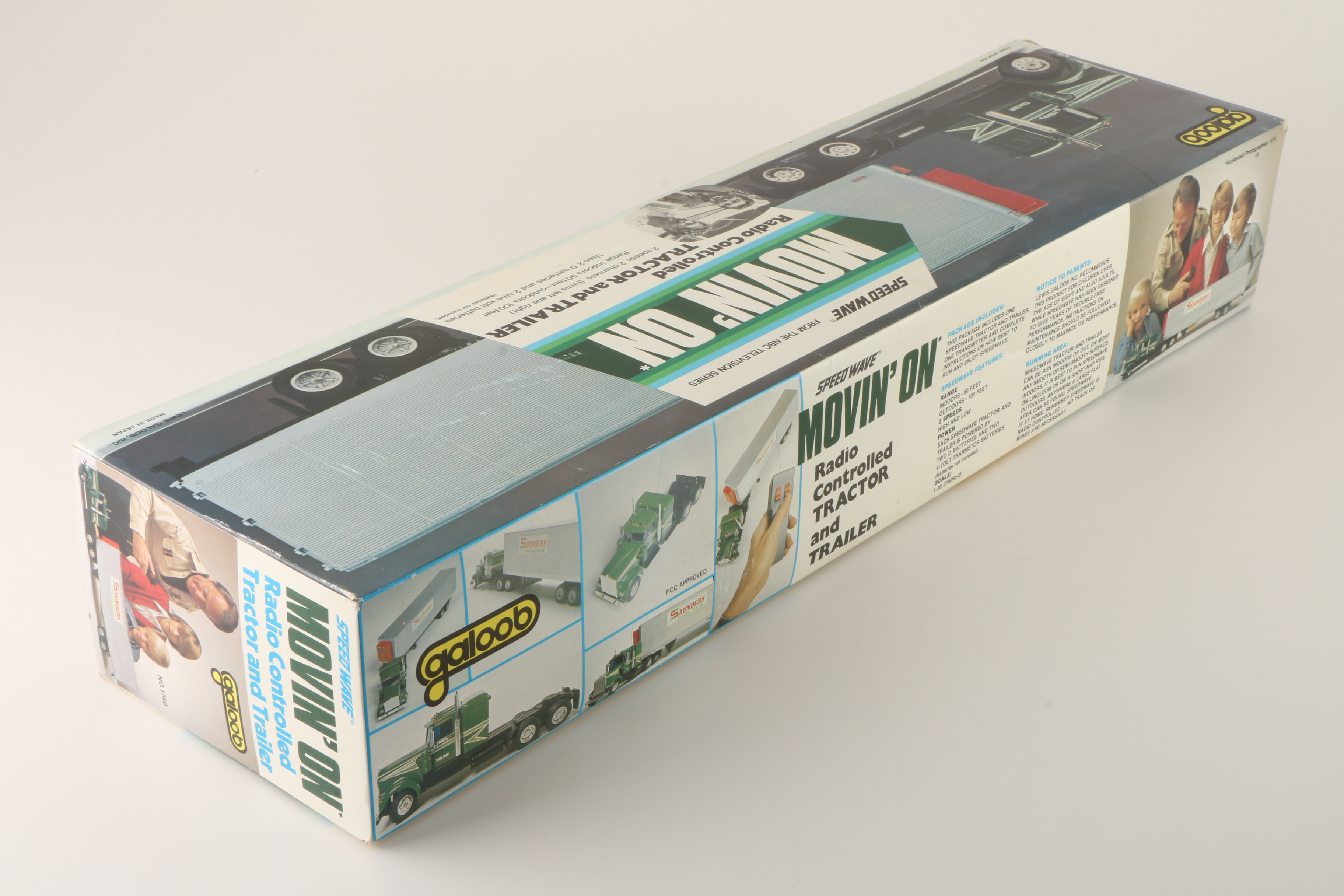 "Movin' On" Remote Control Semi-Truck