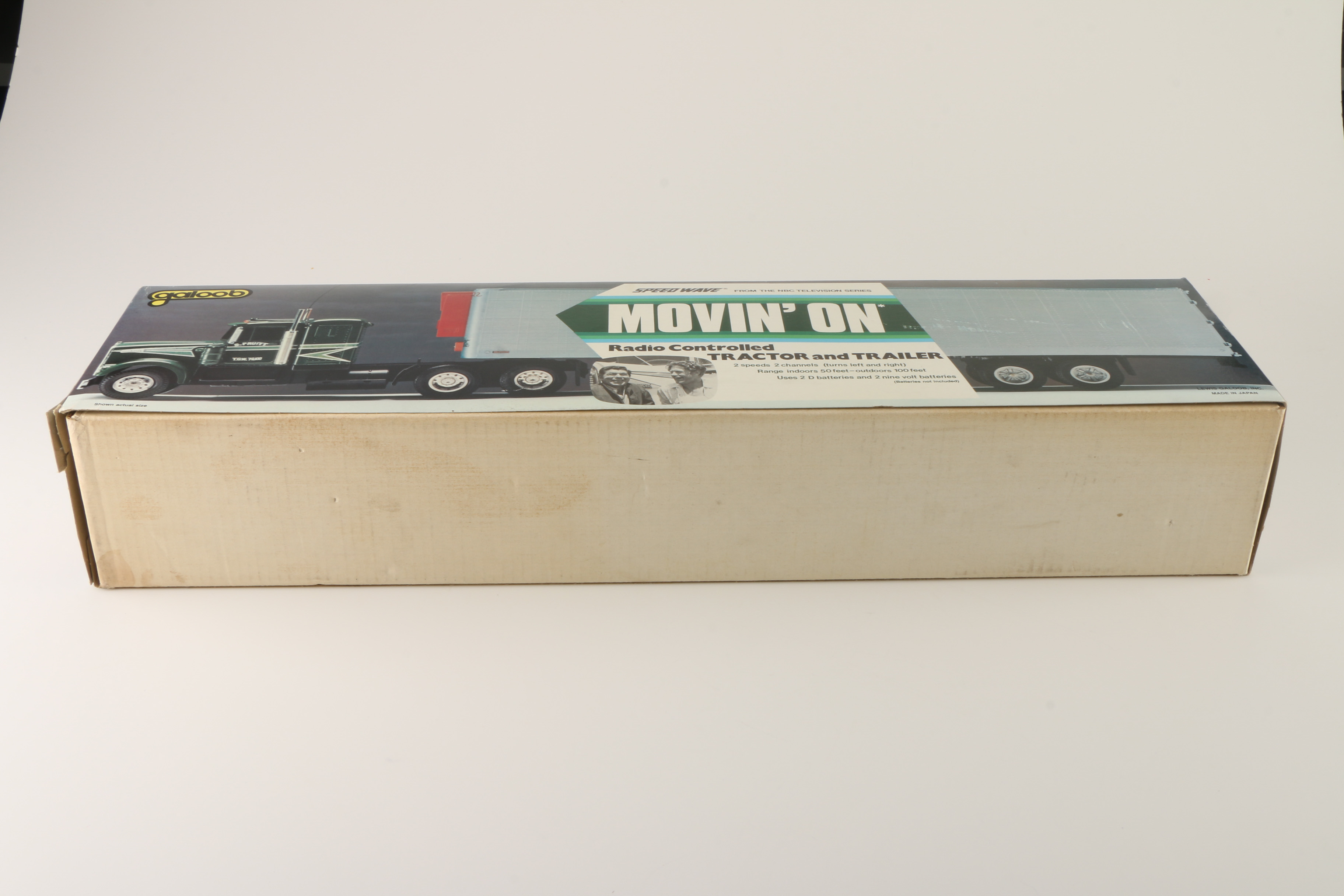 "Movin' On" Remote Control Semi-Truck