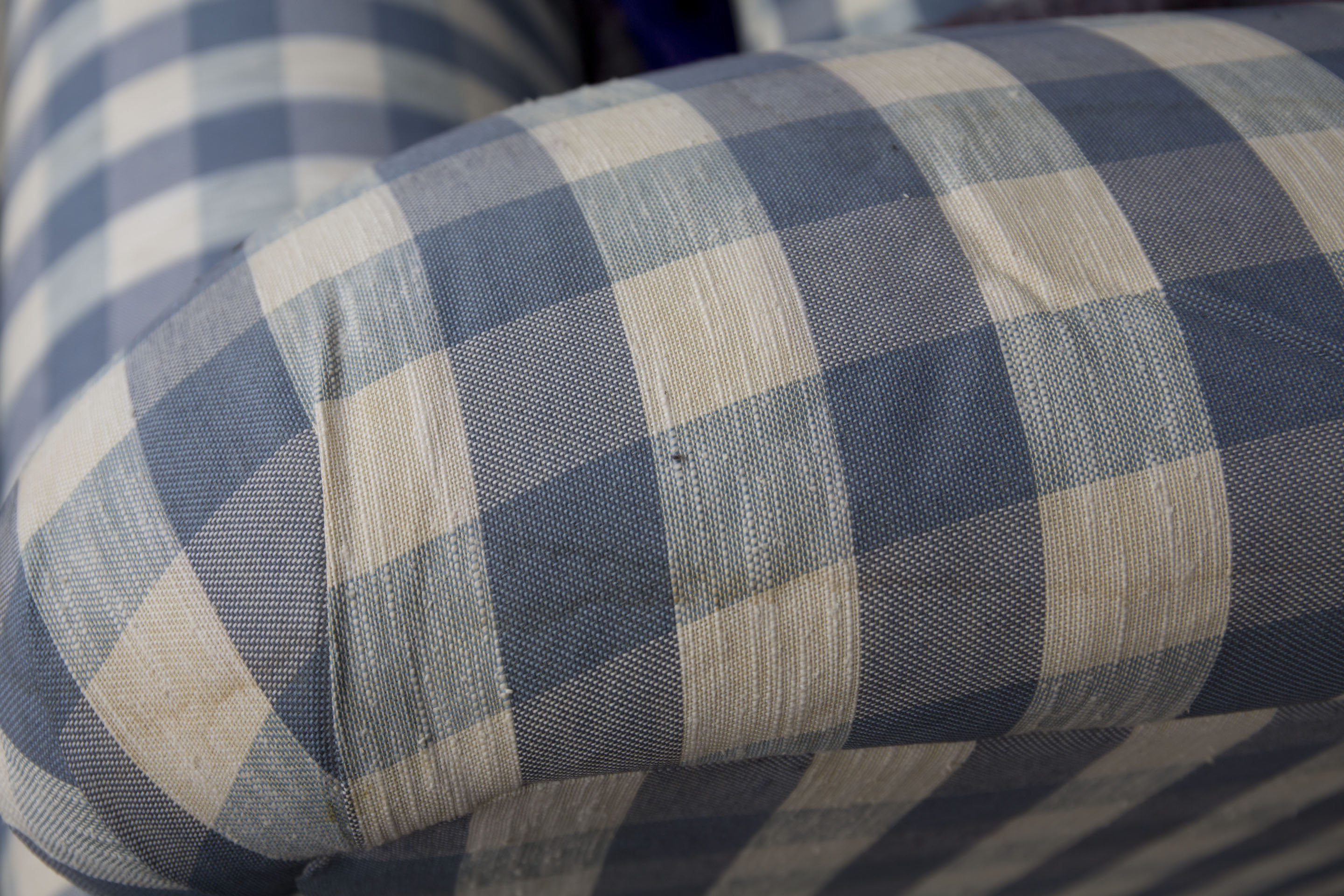 Broyhill Plaid Upholstered Sofa