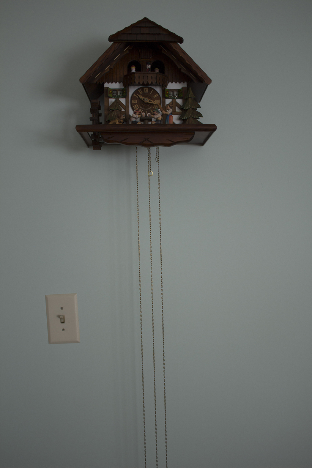 Romance Musical Cuckoo Clock