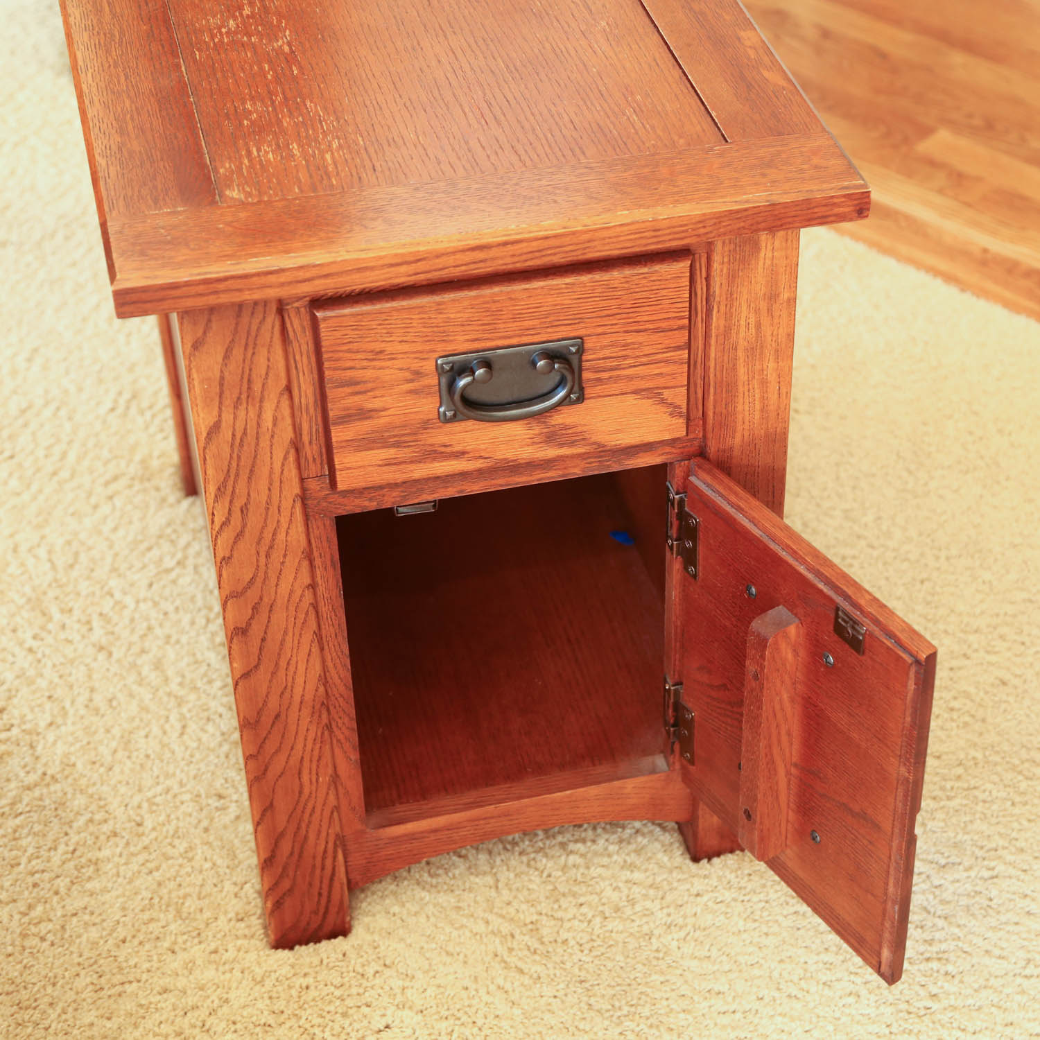 Mission Style Oak Side Table