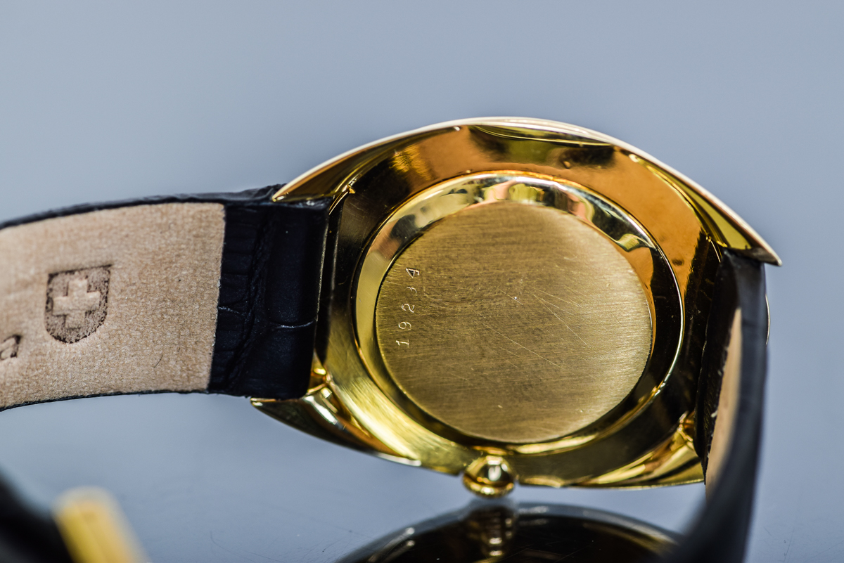 Vintage 1960 Audemars Piguet 18K Yellow Gold Black Leather Strap Watch