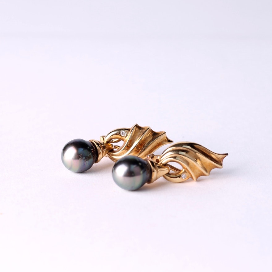 18K Yellow Gold and Black Pearl Drop Earrings