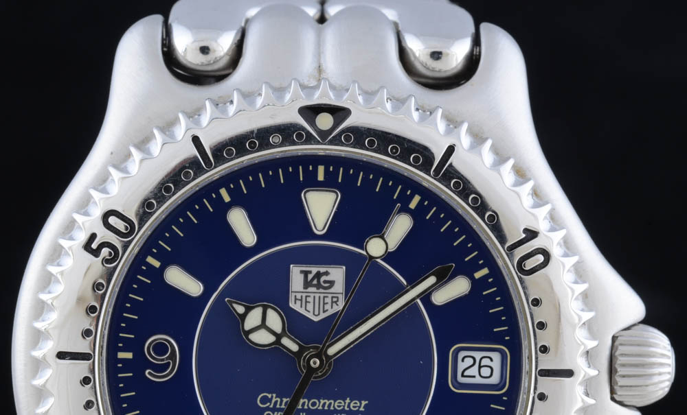 Men's Tag Heuer Certified Chronometer 200m Stainless Steel Automatic Swiss Made Blue Bristwatch