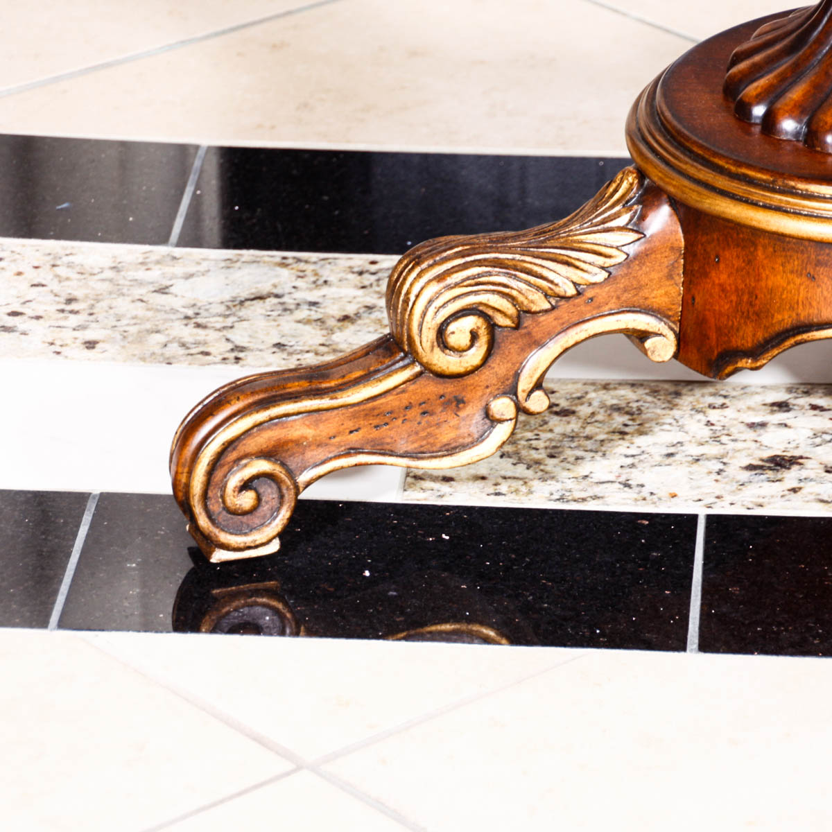 Round Mahogany Accent Table with Urn Shaped Base