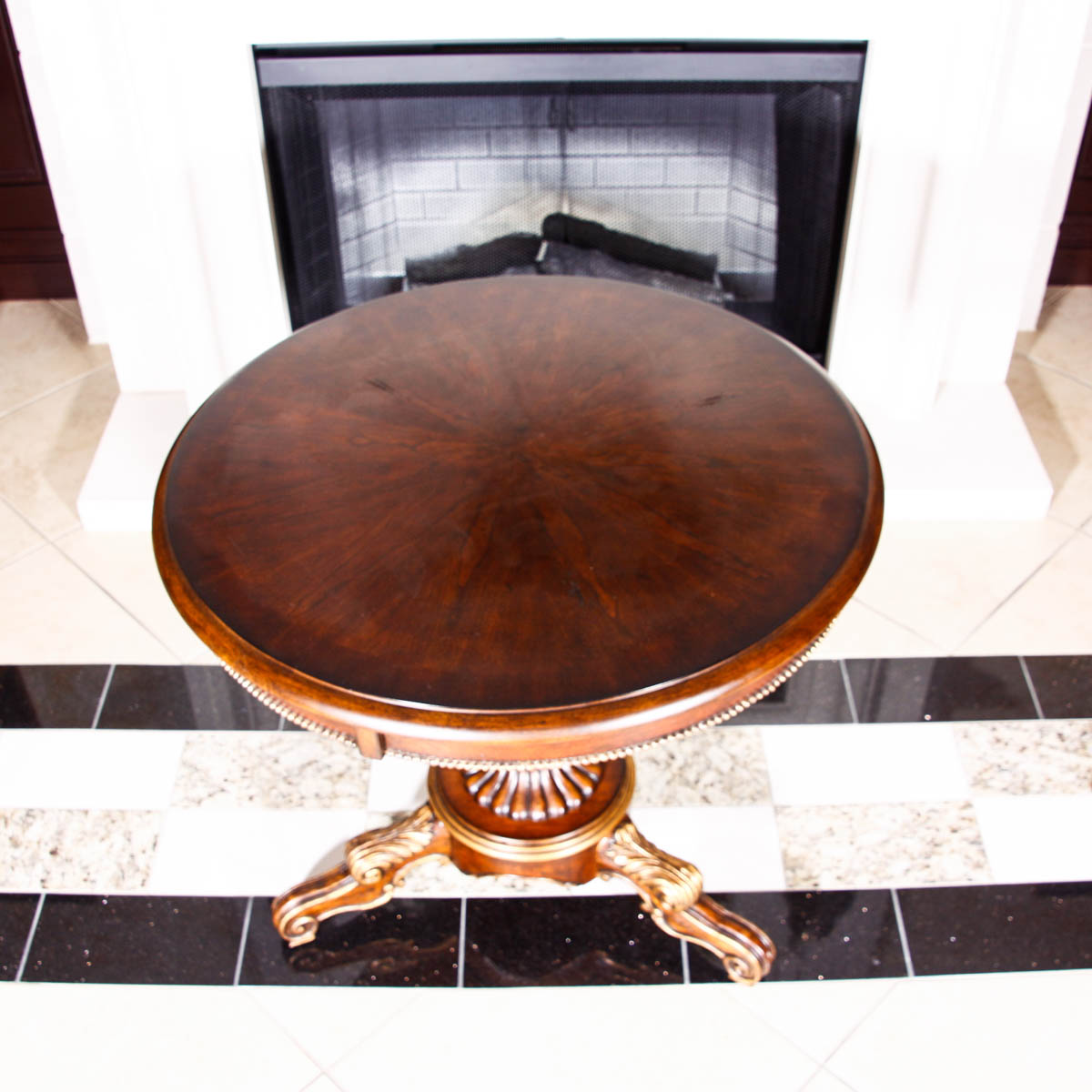 Round Mahogany Accent Table with Urn Shaped Base