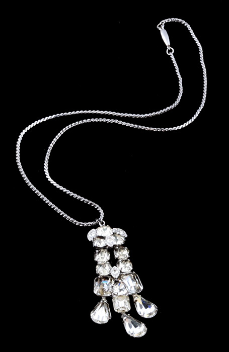 Vintage Eisenberg Ice Rhinestone Drop Pendant Chain Necklace with "Eisenberg Jewelry" Box