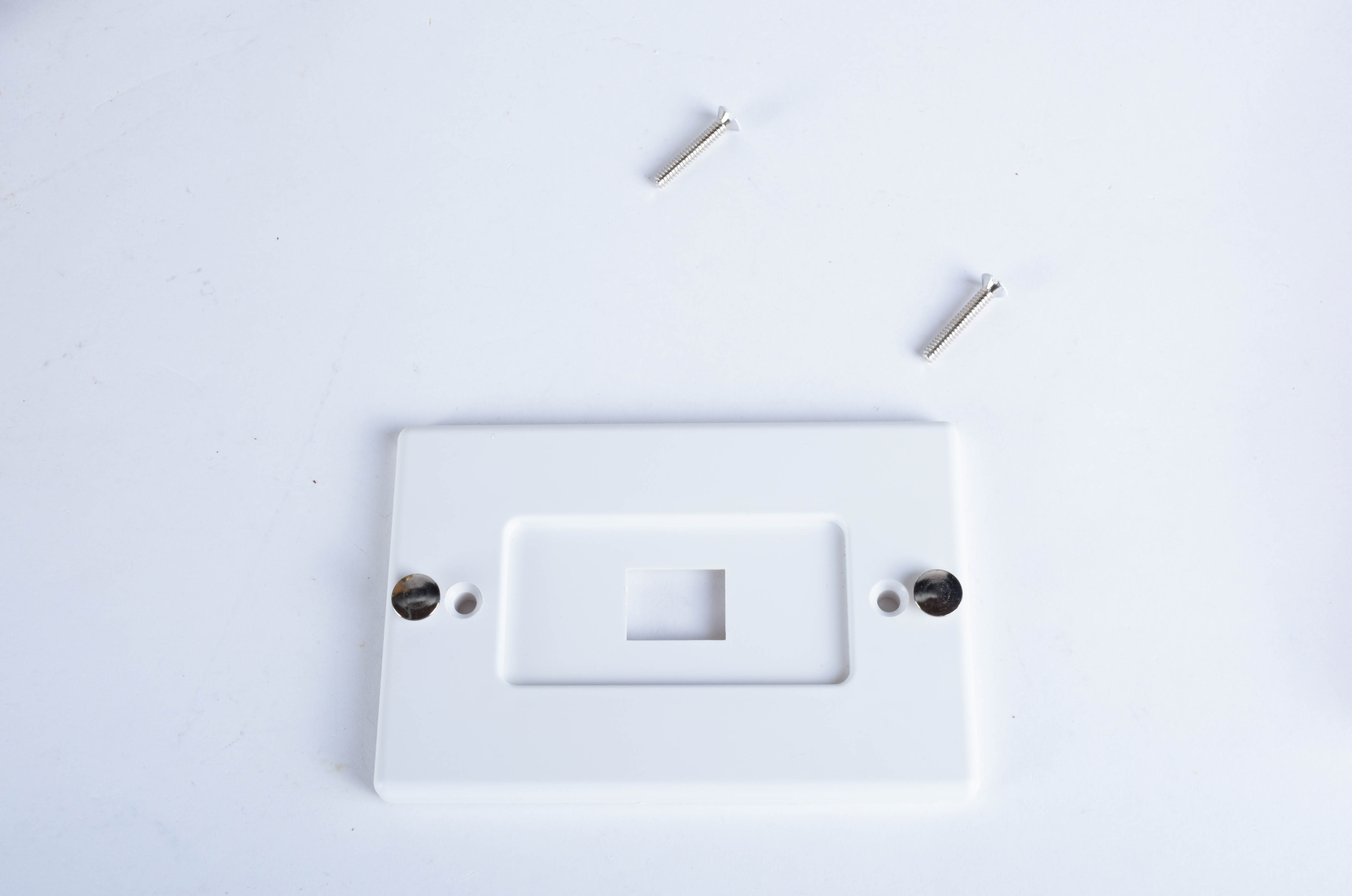 Vintage Style Reproduction Wooden Wall Phone