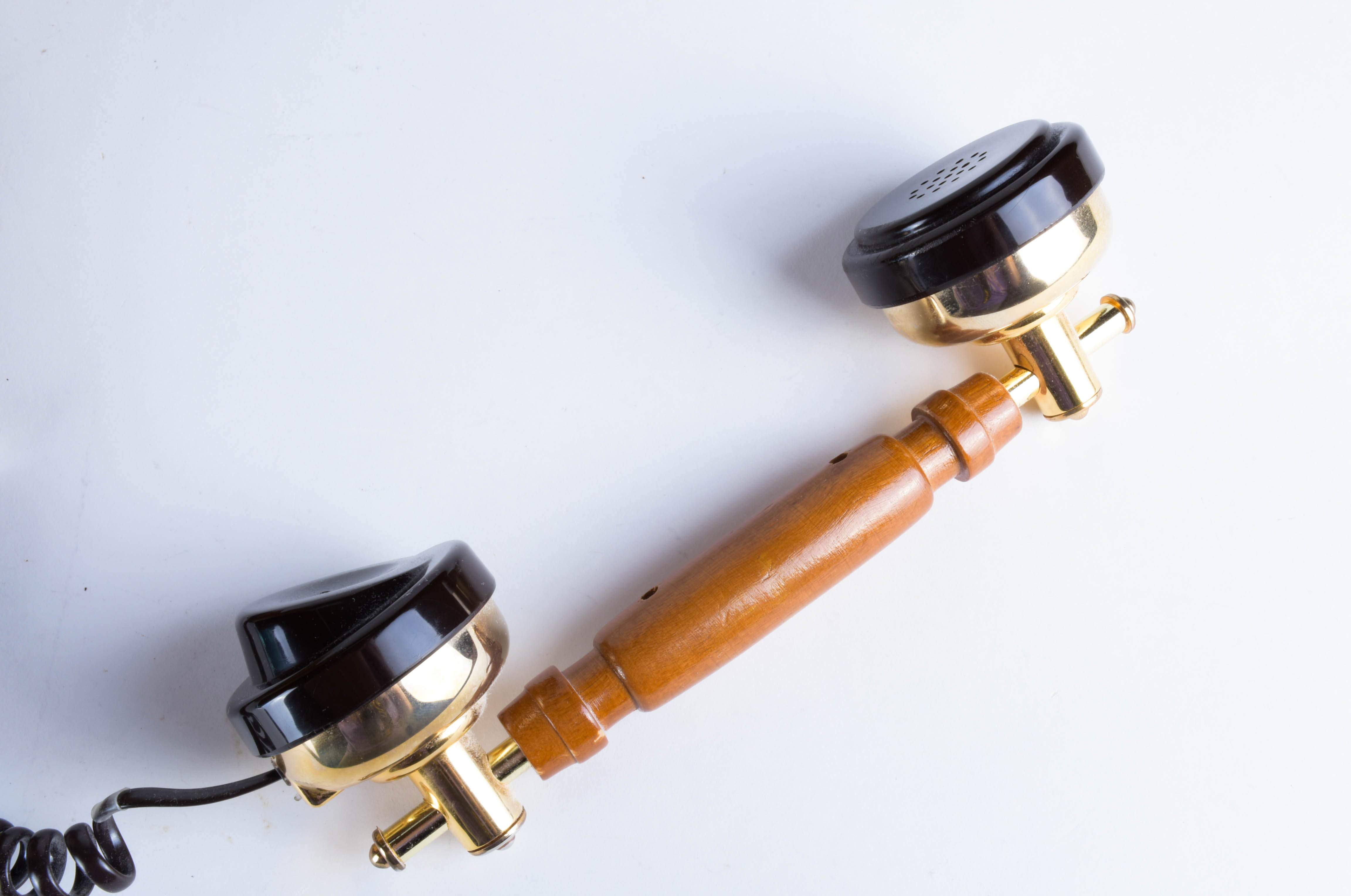 Vintage Style Reproduction Wooden Wall Phone