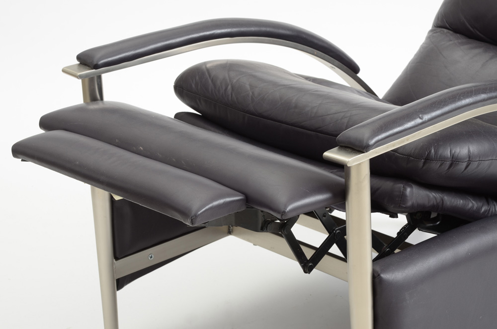 Ethan Allen Modern Style Leather Recliner