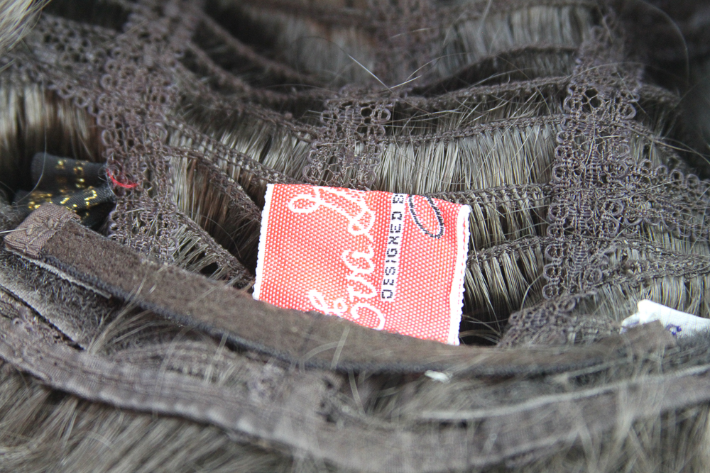 Vintage Wig, Form and Carrying Case