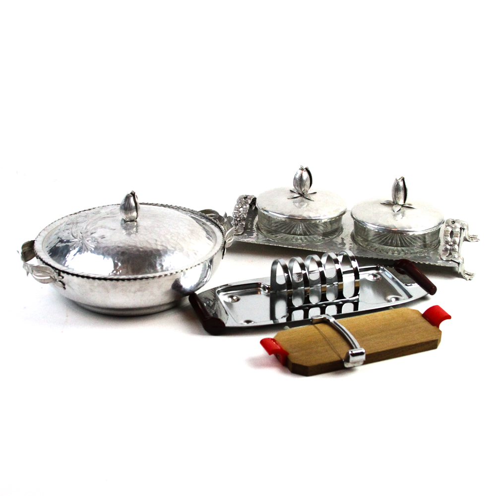 Assortment of Metal Serving Pieces incl. Hammered Aluminum