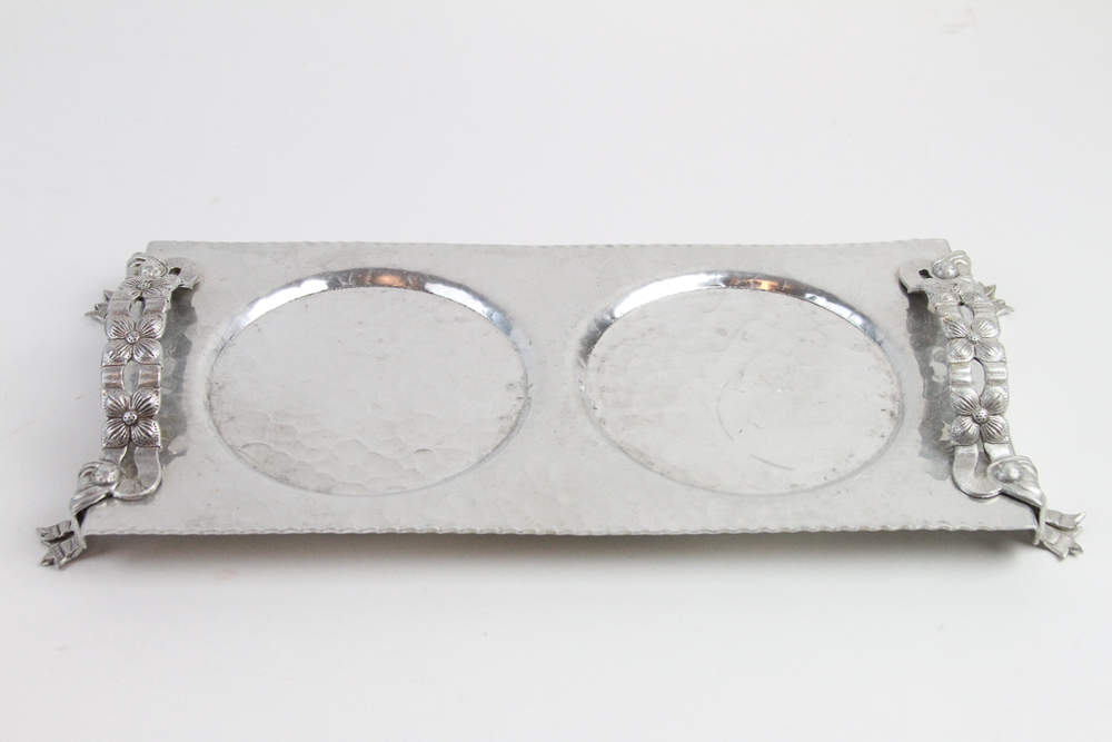 Assortment of Metal Serving Pieces incl. Hammered Aluminum