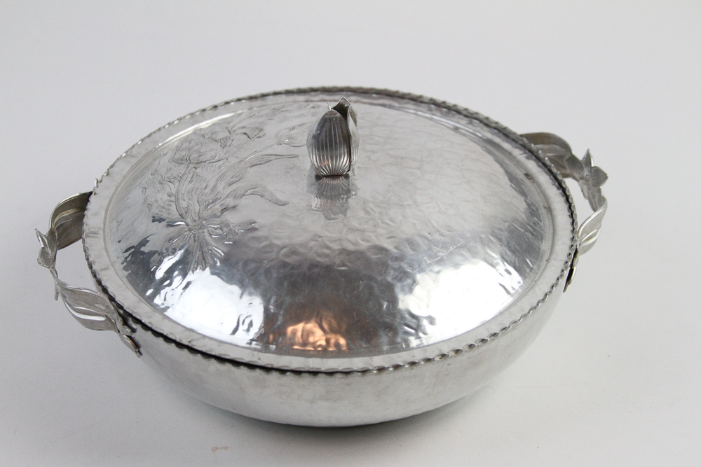 Assortment of Metal Serving Pieces incl. Hammered Aluminum