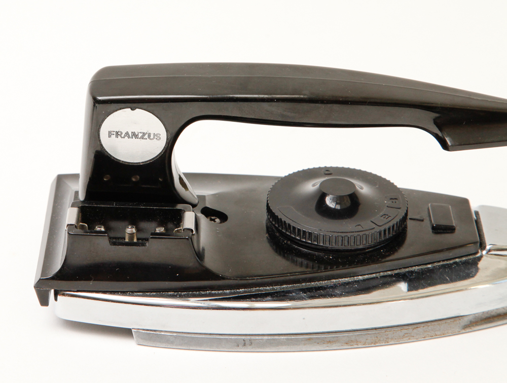 Franzus Travel Iron and Case
