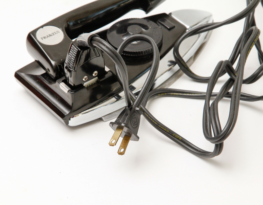 Franzus Travel Iron and Case