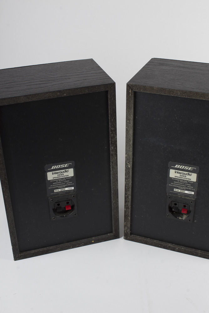 Pair of Bose Interaudio 2000 Speakers
