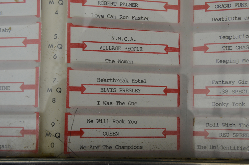 Wurlitzer "Americana" Vinyl Jukebox c. 1970s with Records and Accessories