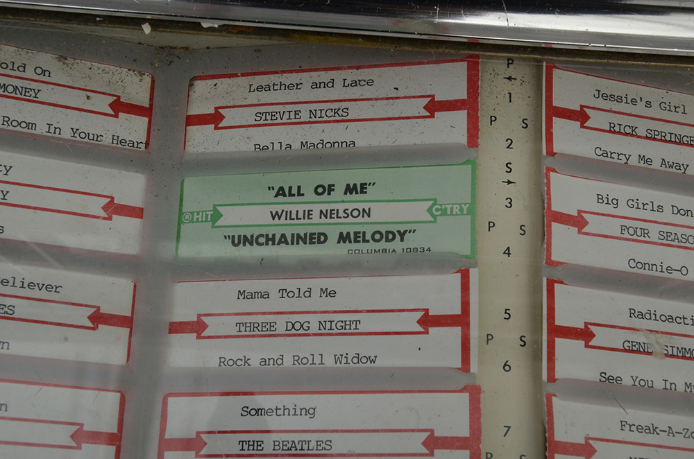 Wurlitzer "Americana" Vinyl Jukebox c. 1970s with Records and Accessories