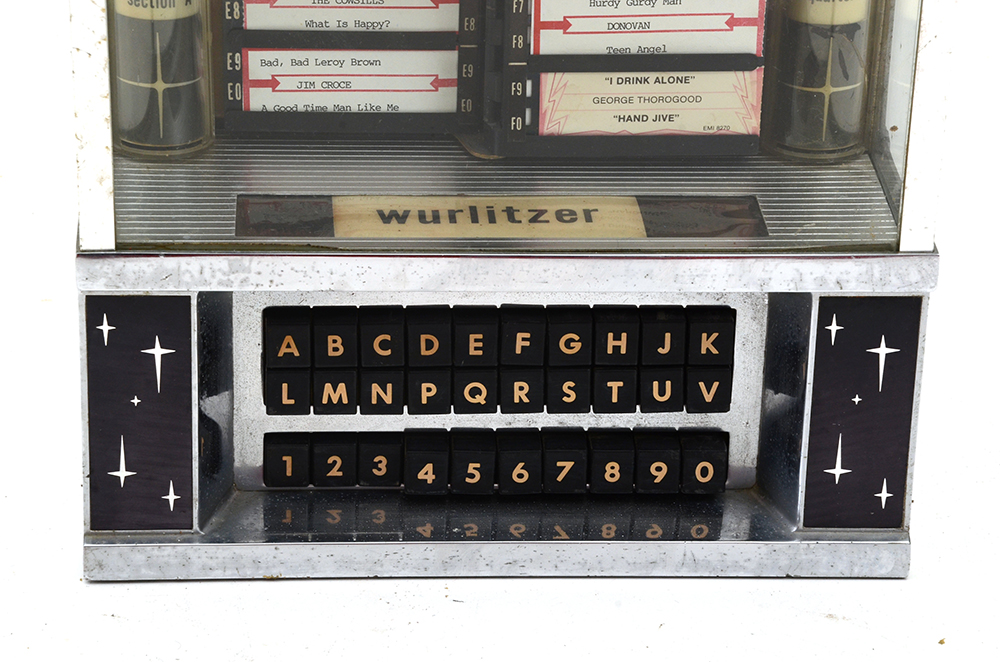 Wurlitzer "Americana" Vinyl Jukebox c. 1970s with Records and Accessories