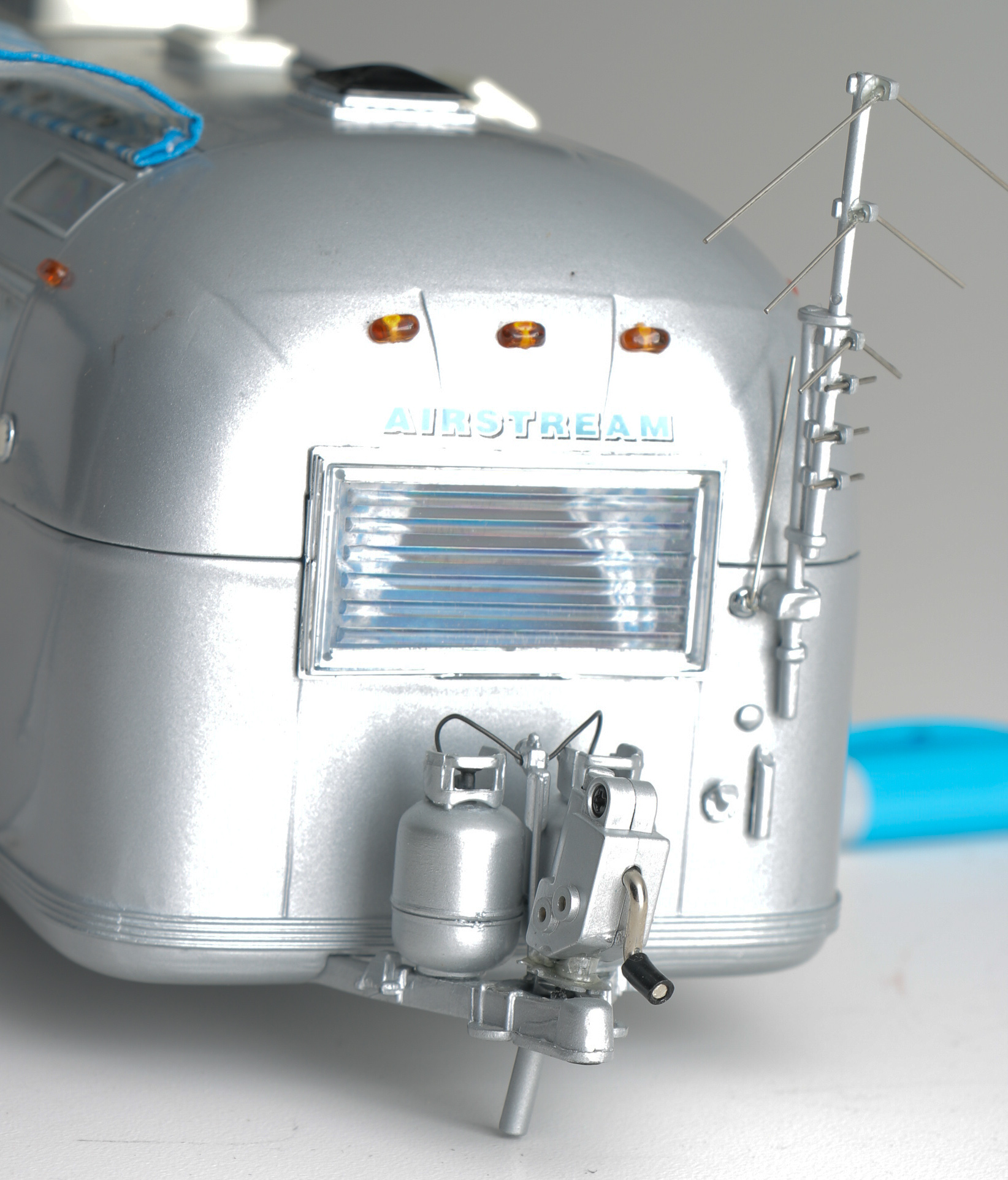 Franklin Mint Die-Cast 1968 Airstream Trailer