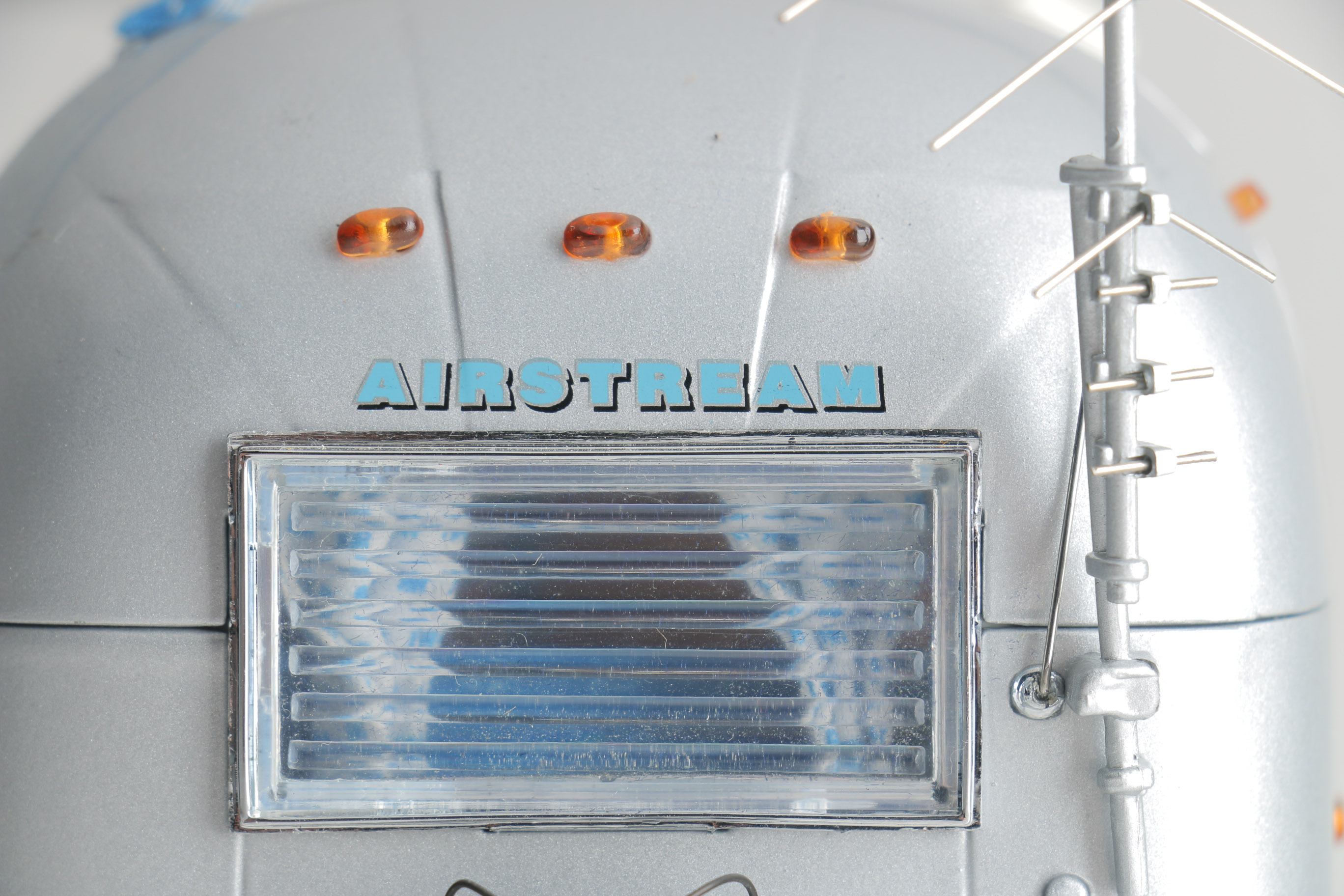 Franklin Mint Die-Cast 1968 Airstream Trailer