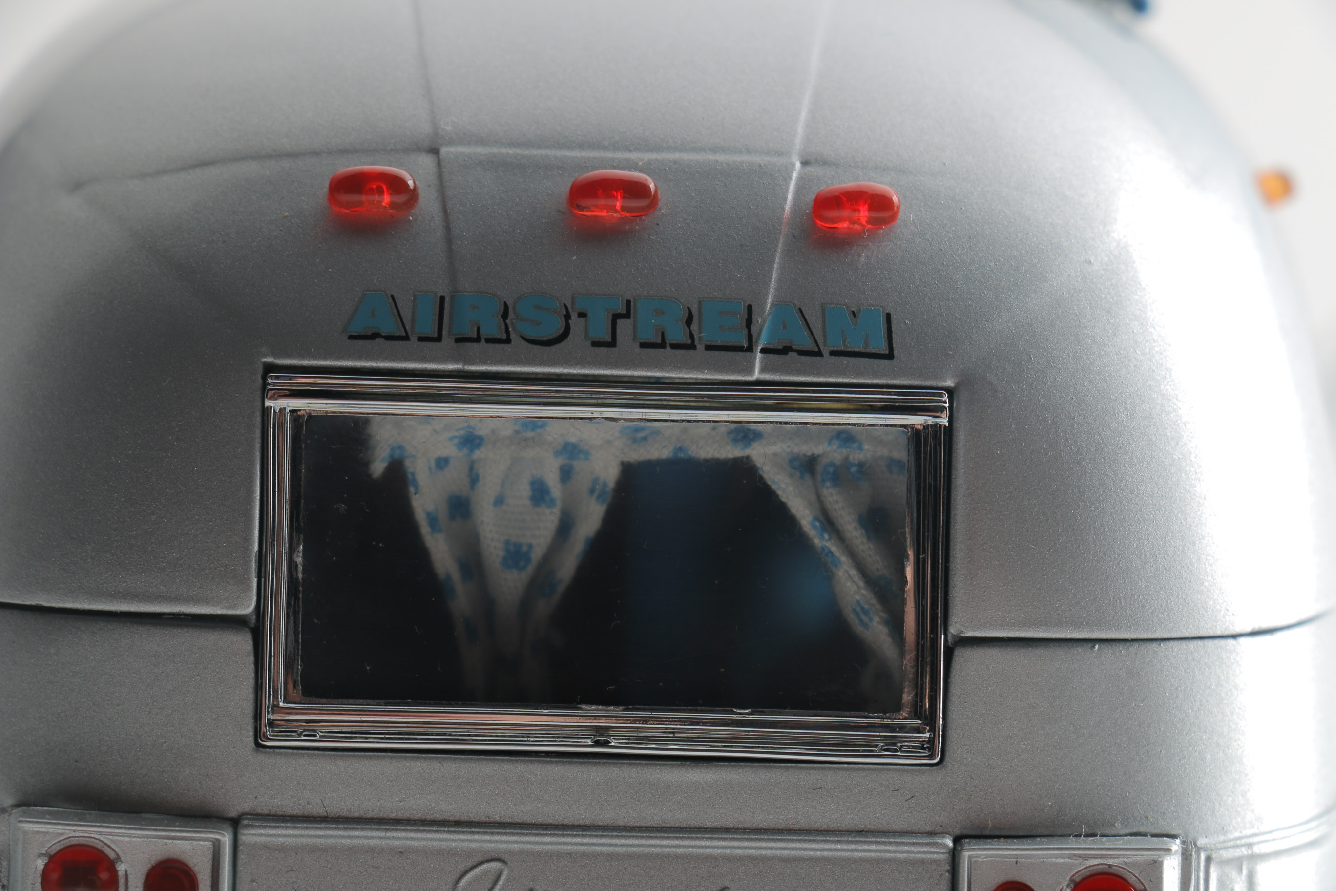 Franklin Mint Die-Cast 1968 Airstream Trailer