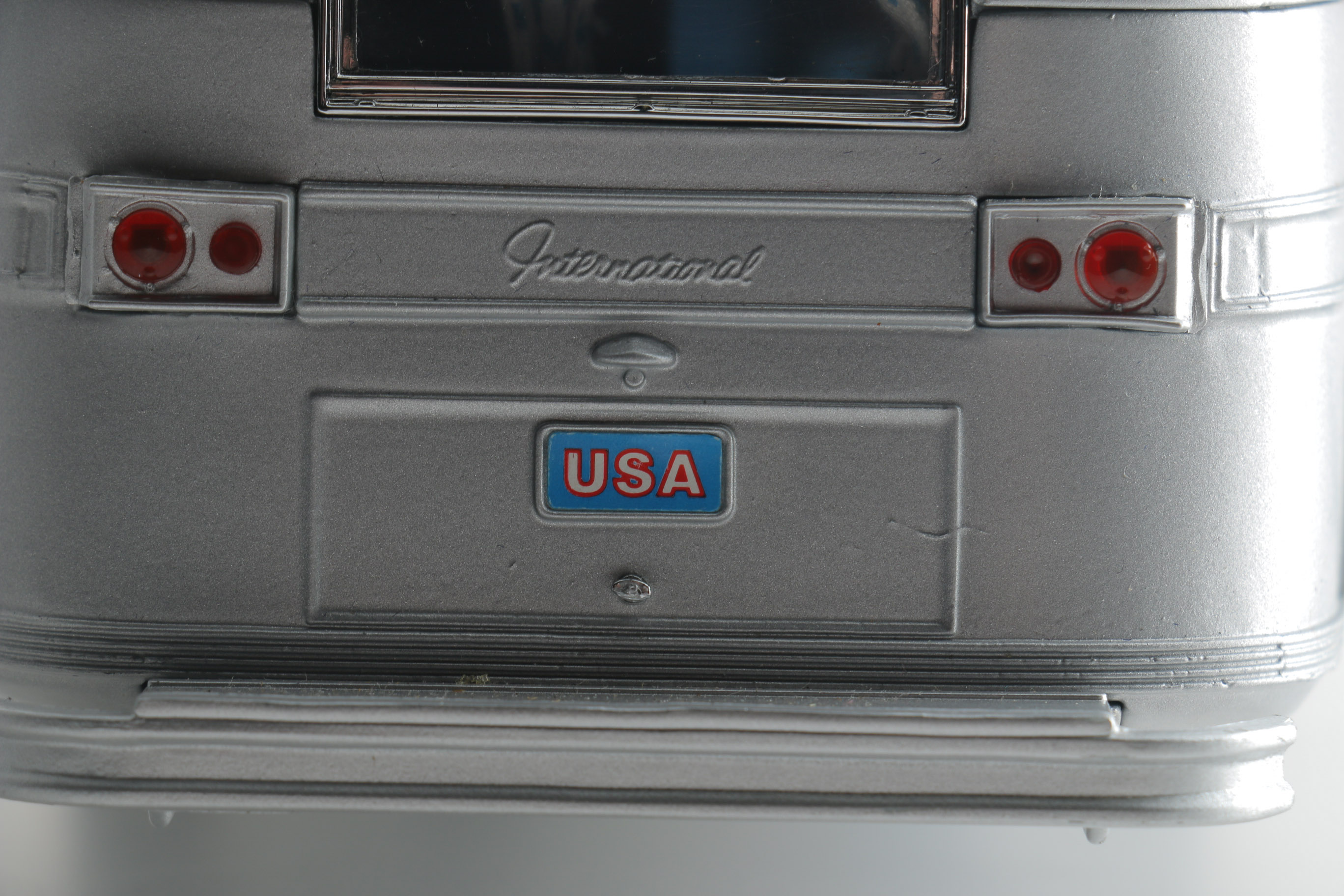 Franklin Mint Die-Cast 1968 Airstream Trailer