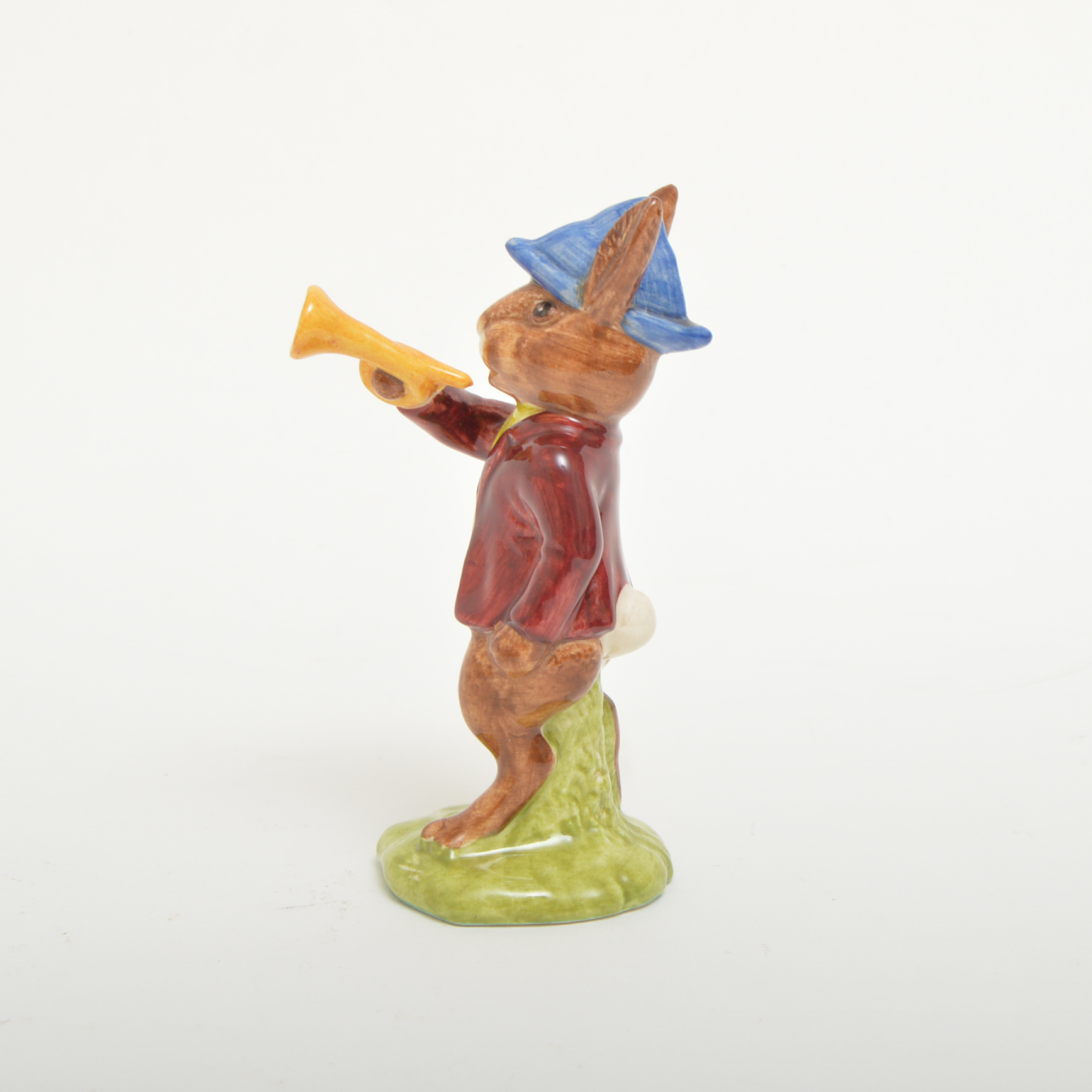 Royal Doulton "Rise and Shine" Bunnykins Figurine