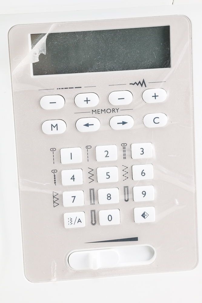 Huskystar C10/20 Sewing Machine